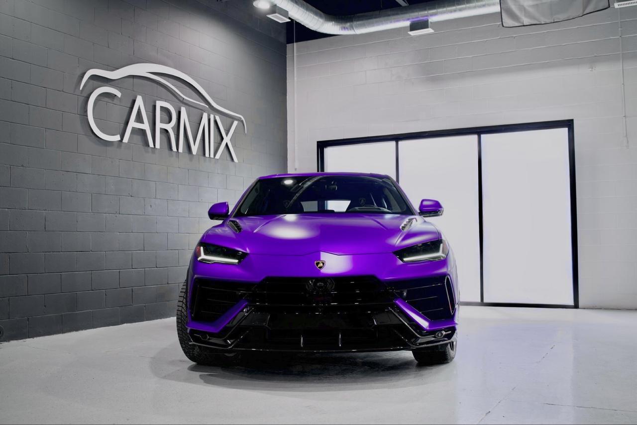 2024 Lamborghini Urus Performante Photo