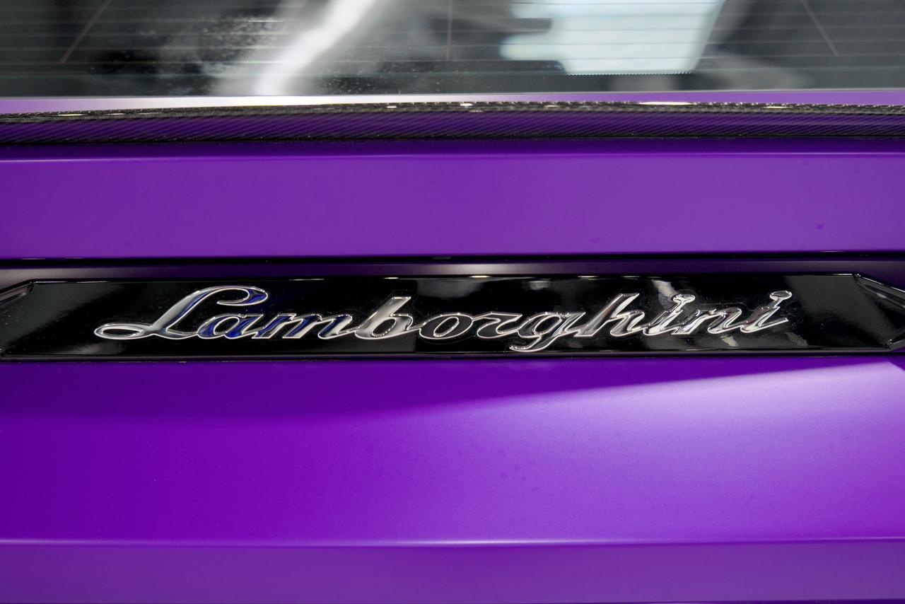 2024 Lamborghini Urus Performante Photo