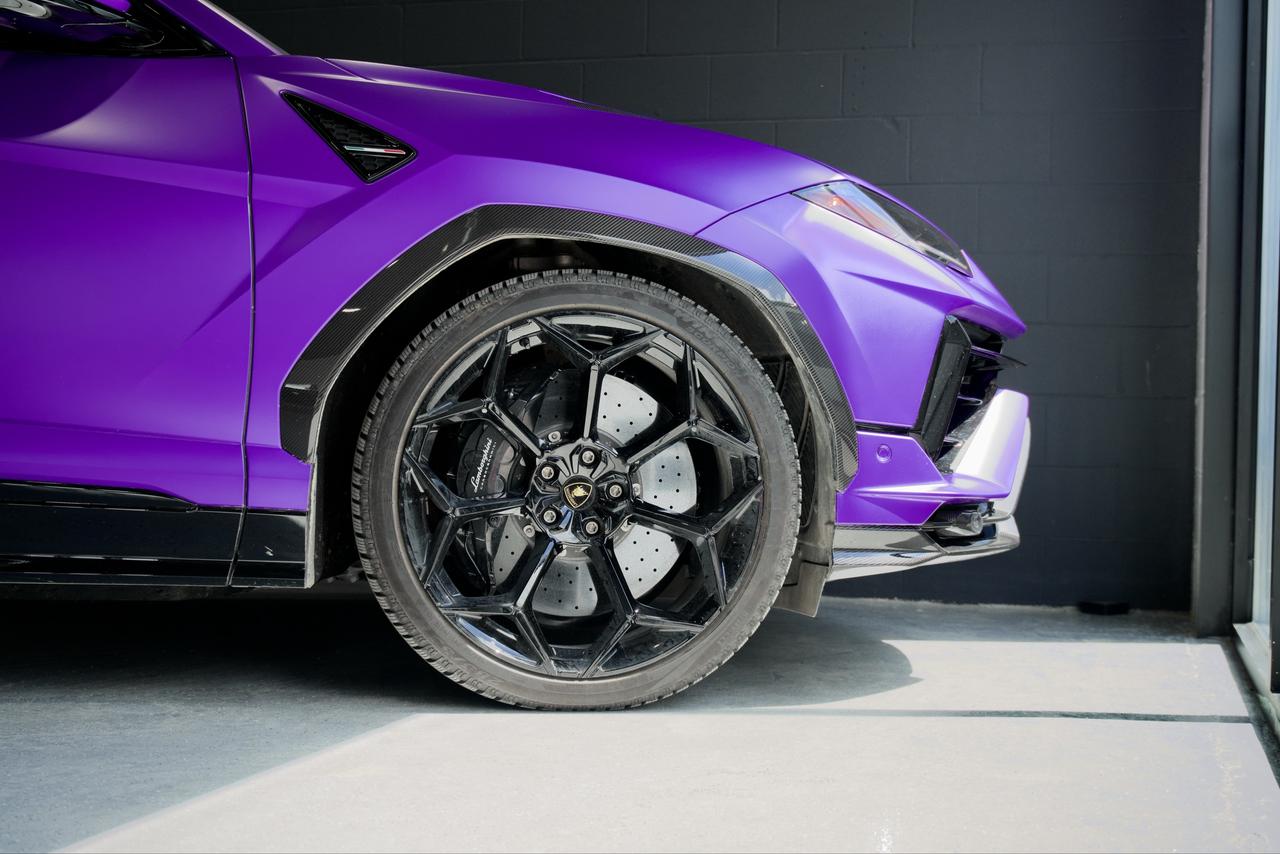 2024 Lamborghini Urus Performante Photo