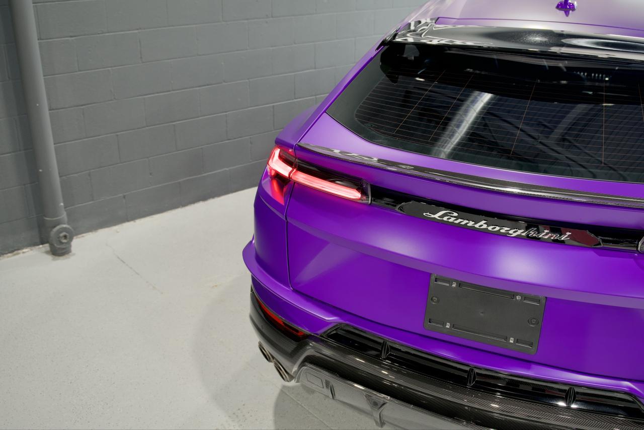 2024 Lamborghini Urus Performante Photo