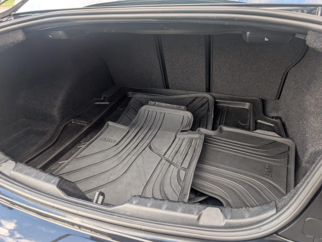 2018 BMW 2 Series 230I XDRIVE/ LEATHER/ SUNROOF/ REAR CAMERA Photo