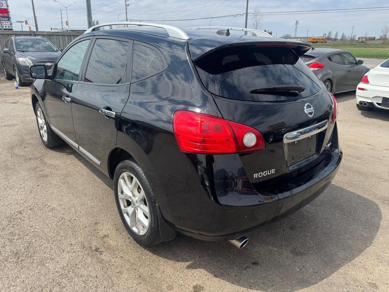 2013 Nissan Rogue SV, AWD, 4 CYL, 2 SET WHEELS, 174KMS, CERTIFIED Photo2