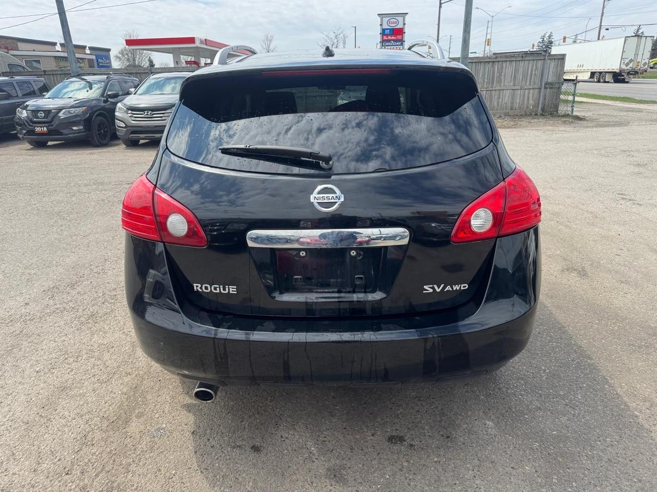 2013 Nissan Rogue SV, AWD, 4 CYL, 2 SET WHEELS, 174KMS, CERTIFIED Photo