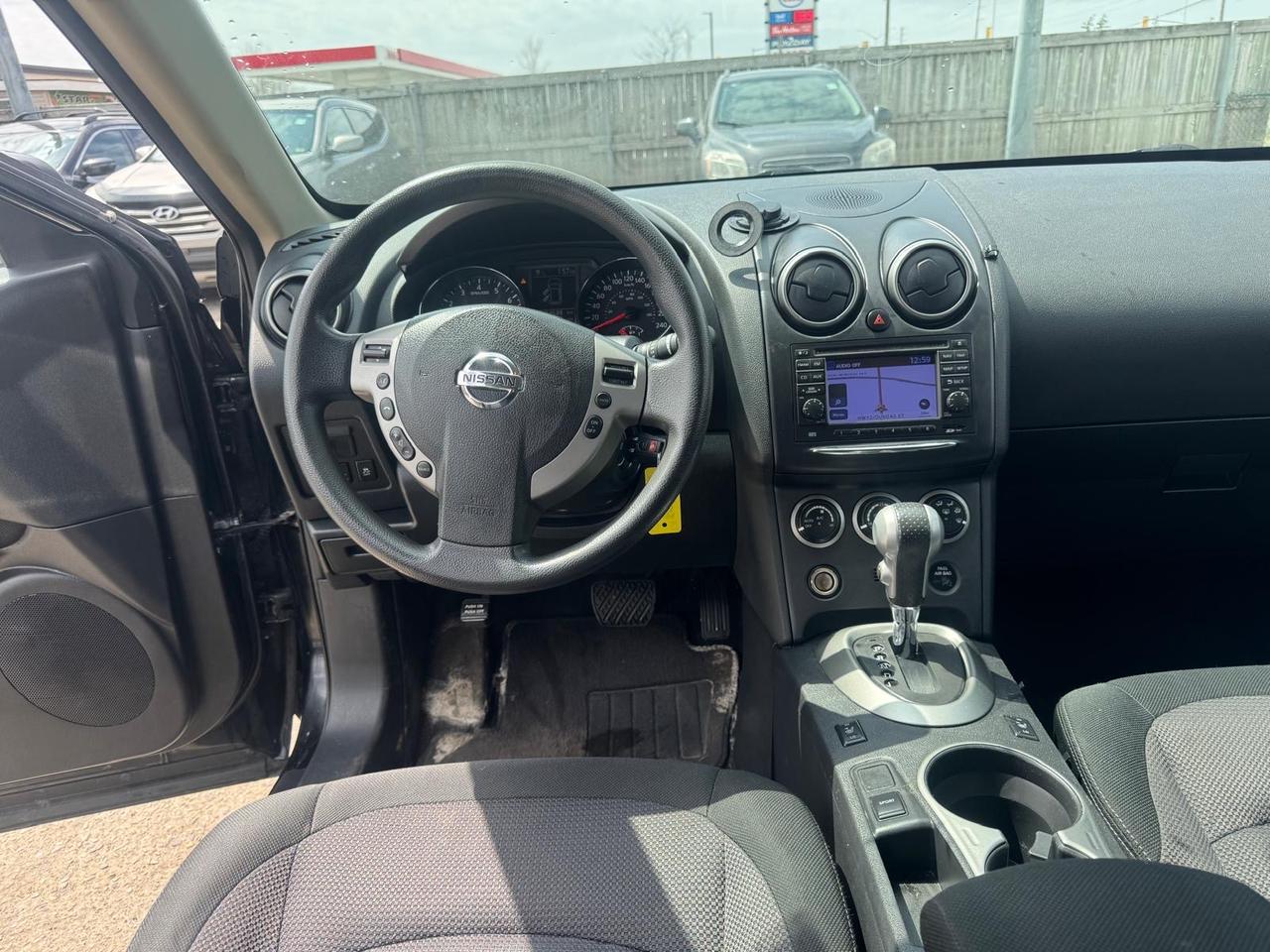 2013 Nissan Rogue SV, AWD, 4 CYL, 2 SET WHEELS, 174KMS, CERTIFIED Photo