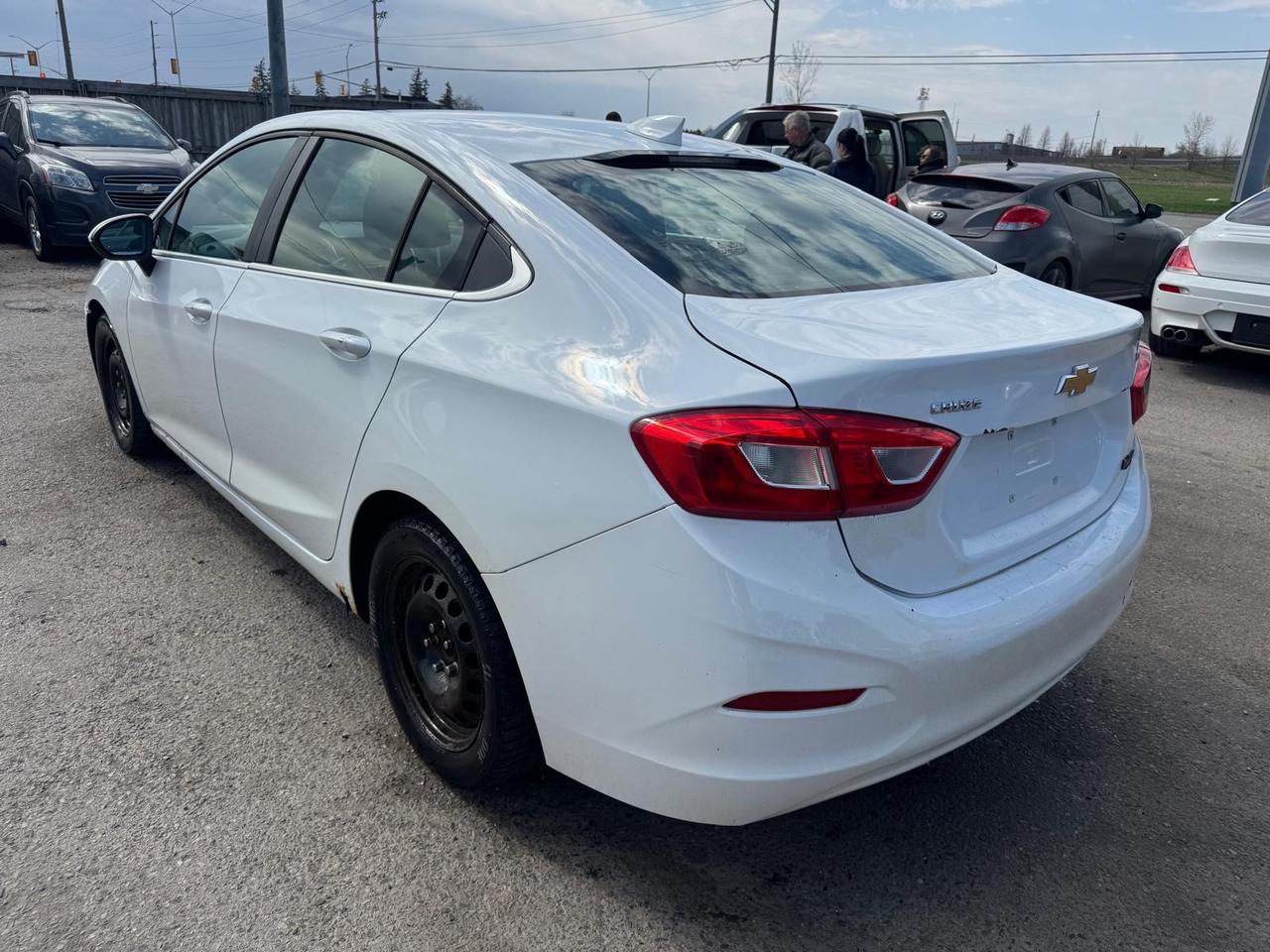 2016 Chevrolet Cruze LT, RUNS AND DRIVES WELL, AS IS SPECIAL Photo