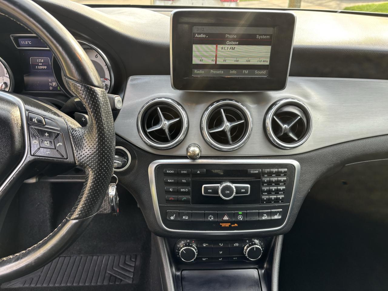 2015 Mercedes-Benz GLA GLA 250 - Photo #11