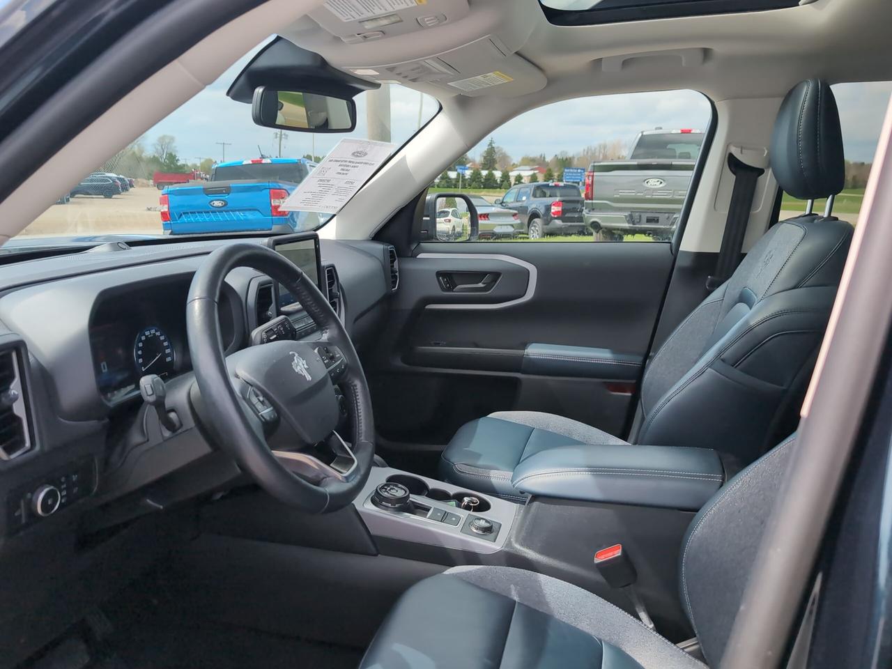 2023 Ford Bronco Sport Outer Banks 4x4 Photo