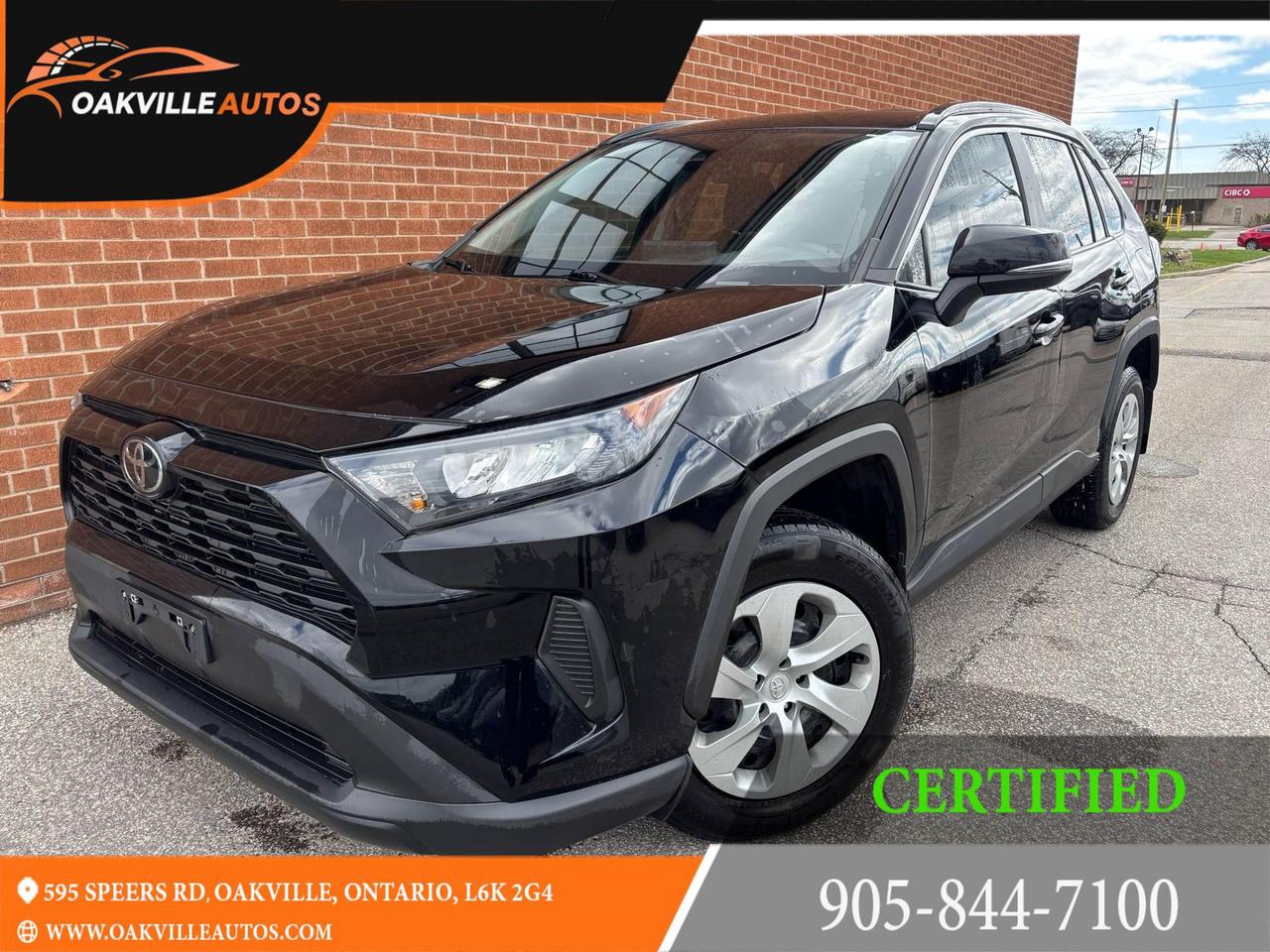 2021 Toyota RAV4 LE FWD Photo0