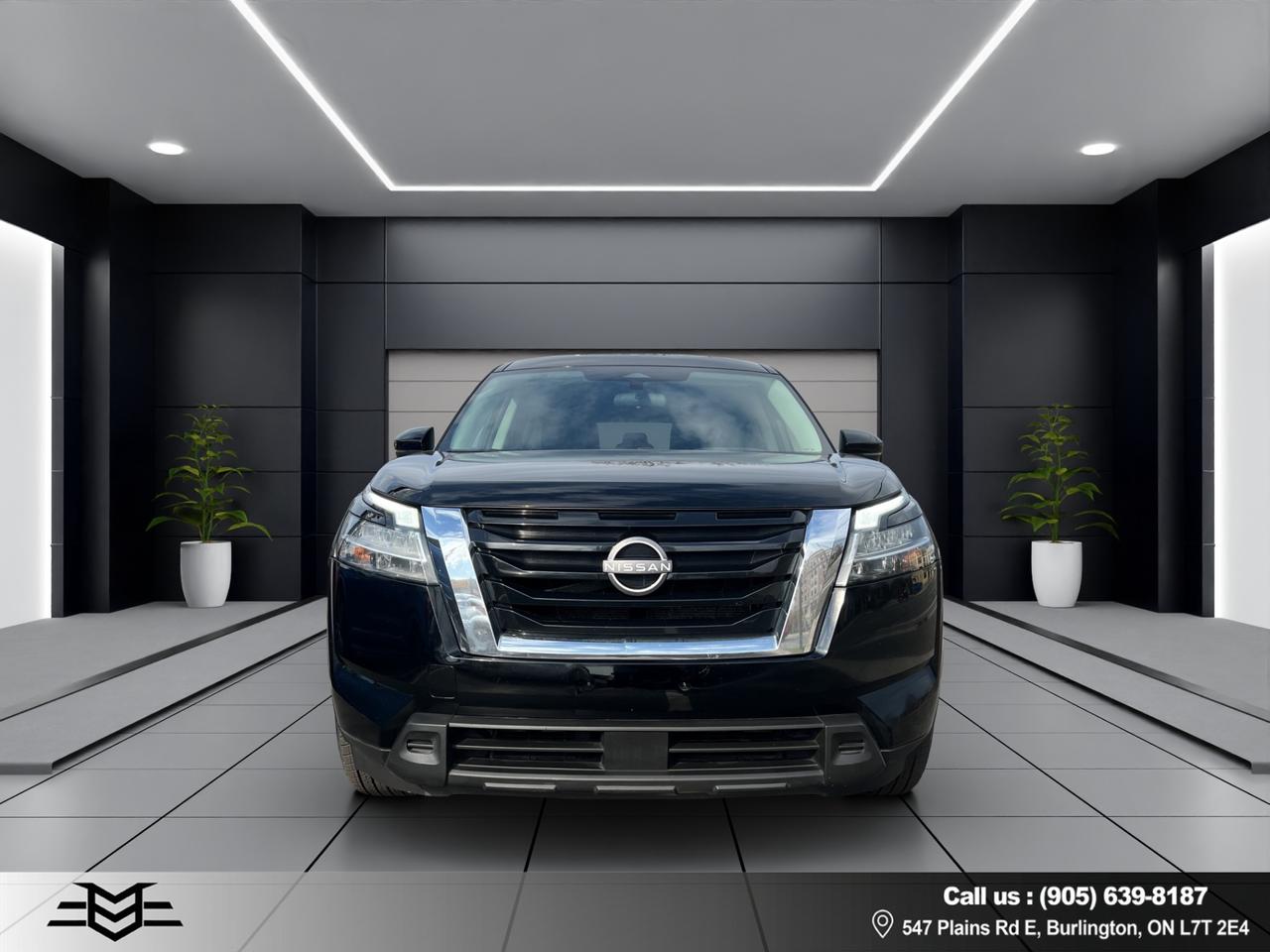 2022 Nissan Pathfinder S 4WD - Blind Spot Monitor - Reverse Camera !! Photo