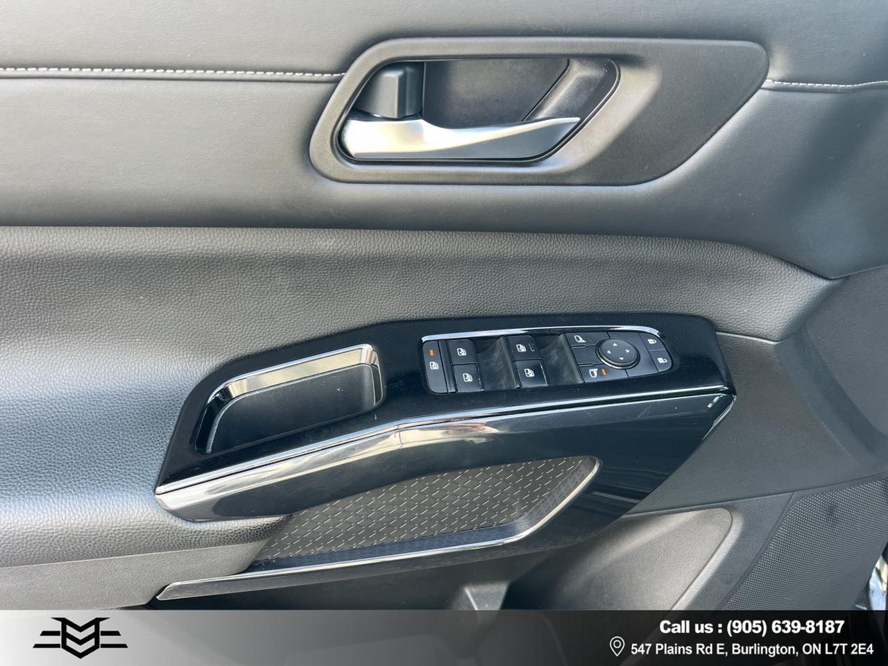 2022 Nissan Pathfinder S 4WD - Blind Spot Monitor - Reverse Camera !! Photo