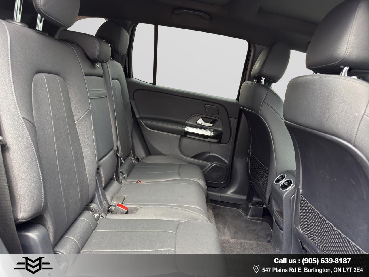 2024 Mercedes-Benz G-Class GLB 250 4MATIC - MOONROOF - AWD - LEATHER !!! Photo