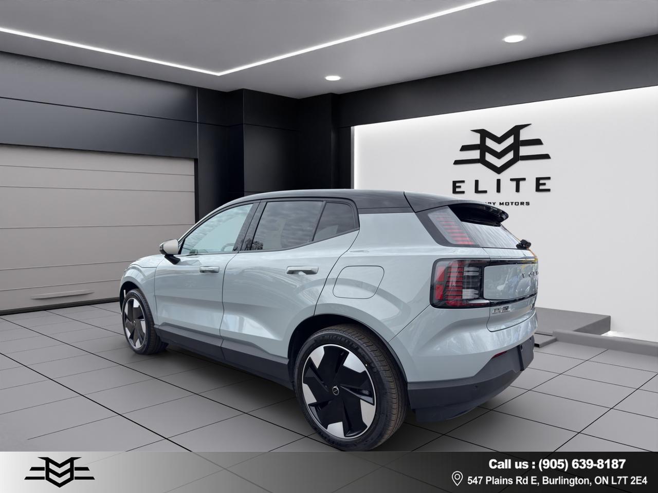 2025 Volvo EX30 Single Motor Extended Range Plus - One Owner !!! Photo