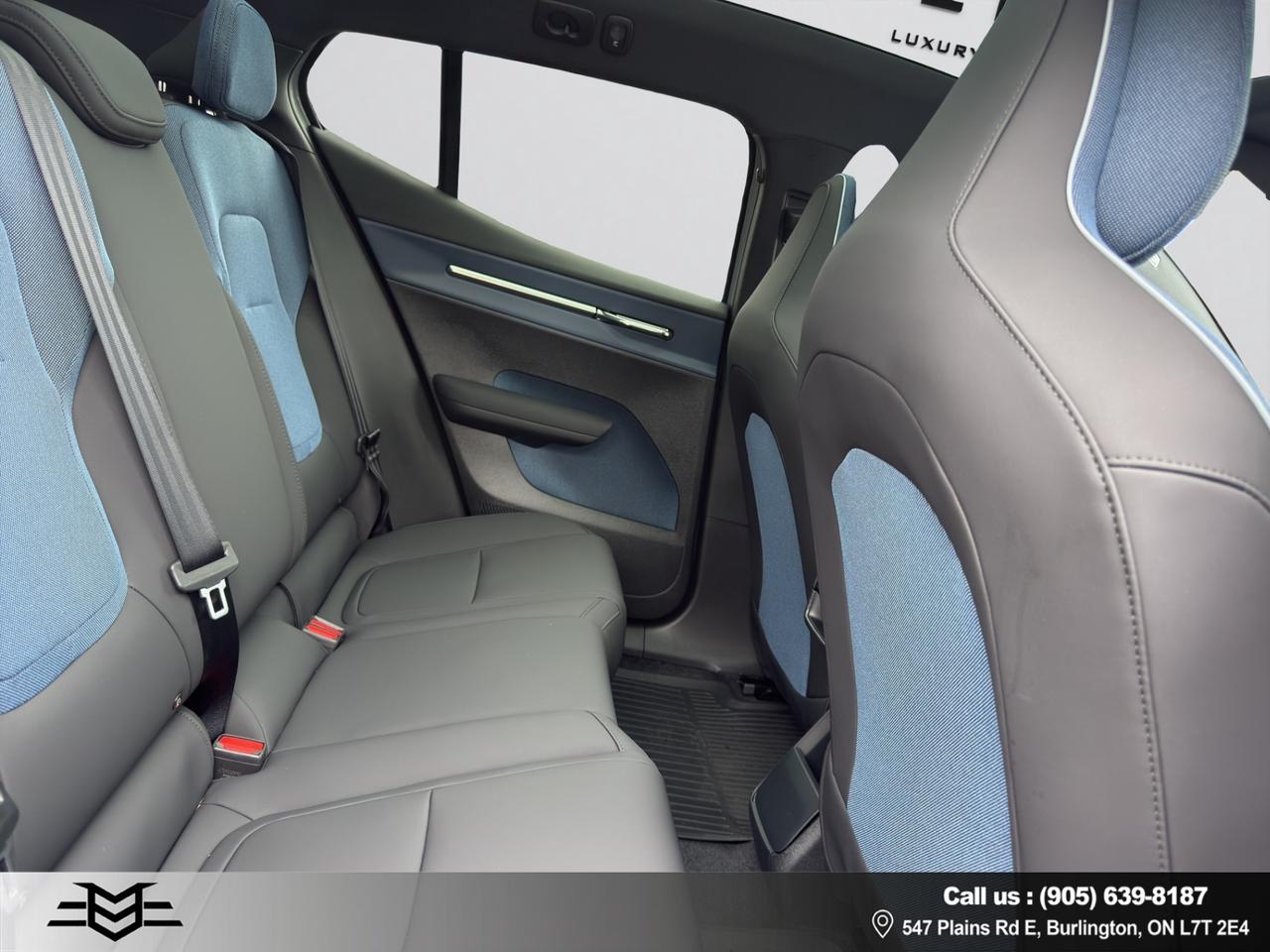 2025 Volvo EX30 Single Motor Extended Range Plus - One Owner !!! Photo