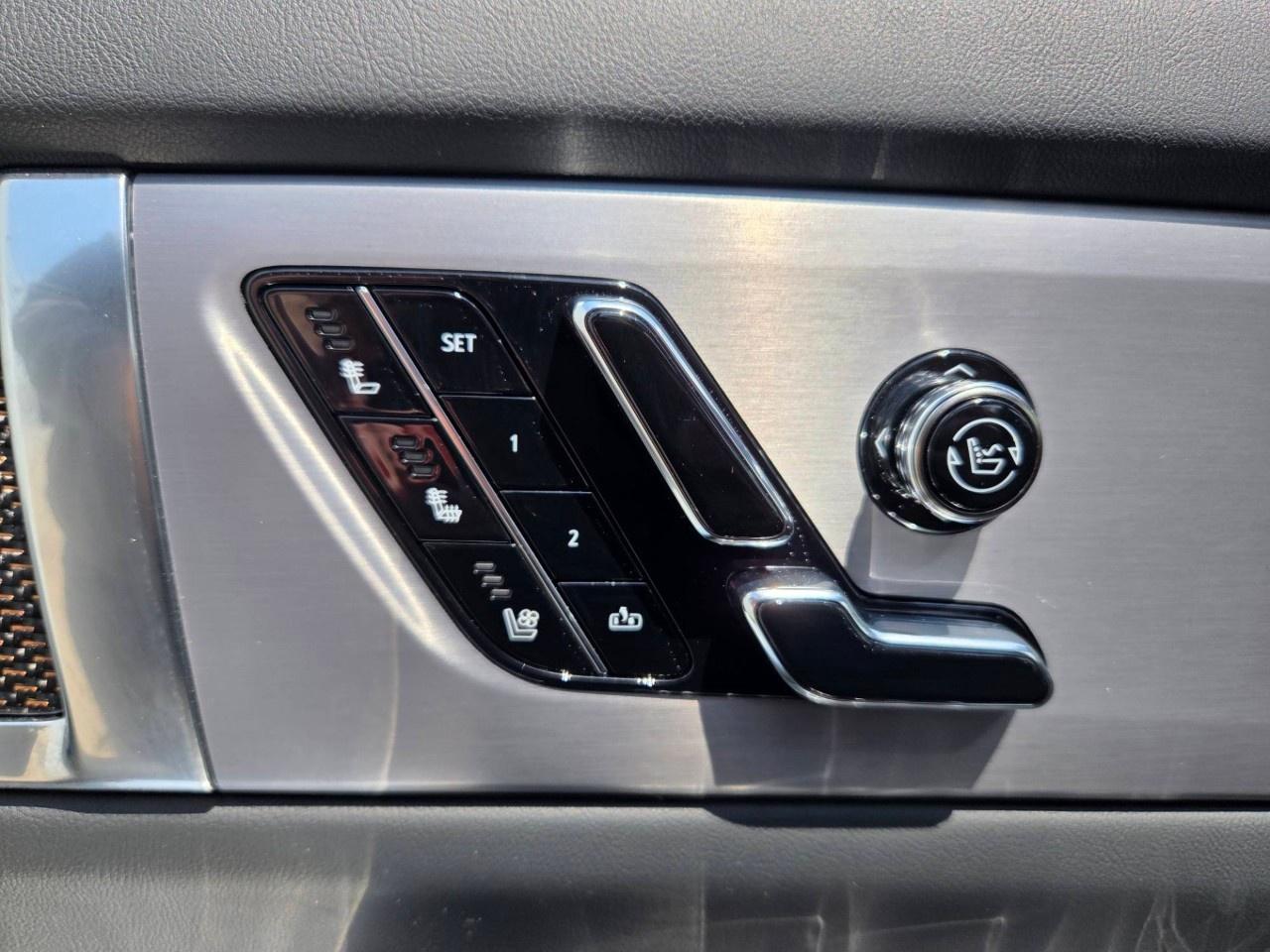 2026 Cadillac VISTIQ AWD 4dr Sport Photo