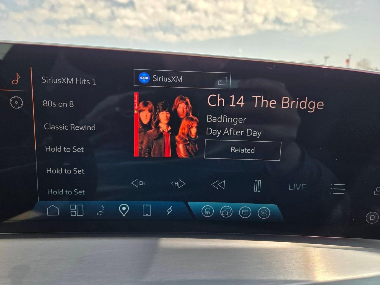 2026 Cadillac VISTIQ AWD 4dr Sport Photo