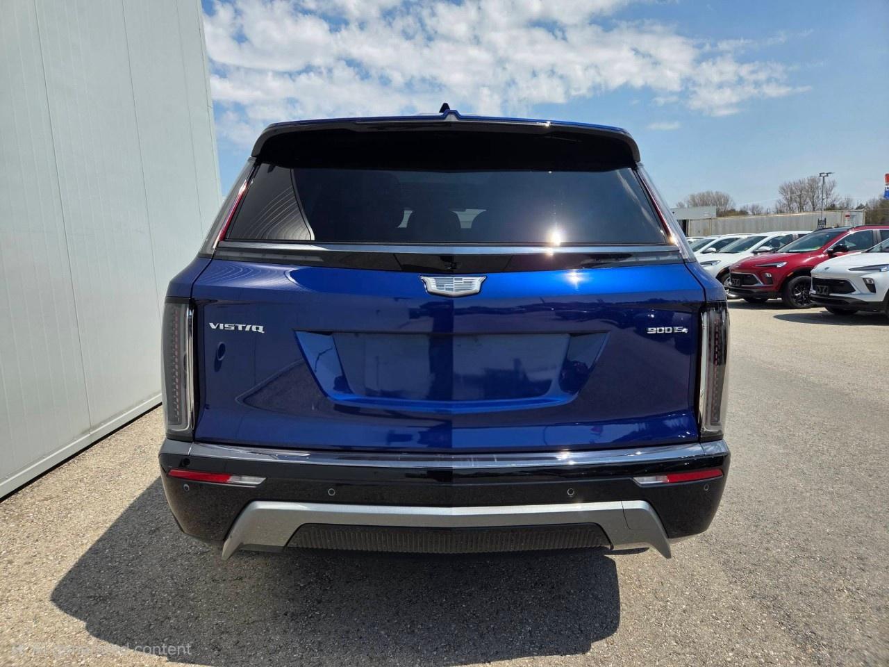 2026 Cadillac VISTIQ AWD 4dr Sport Photo