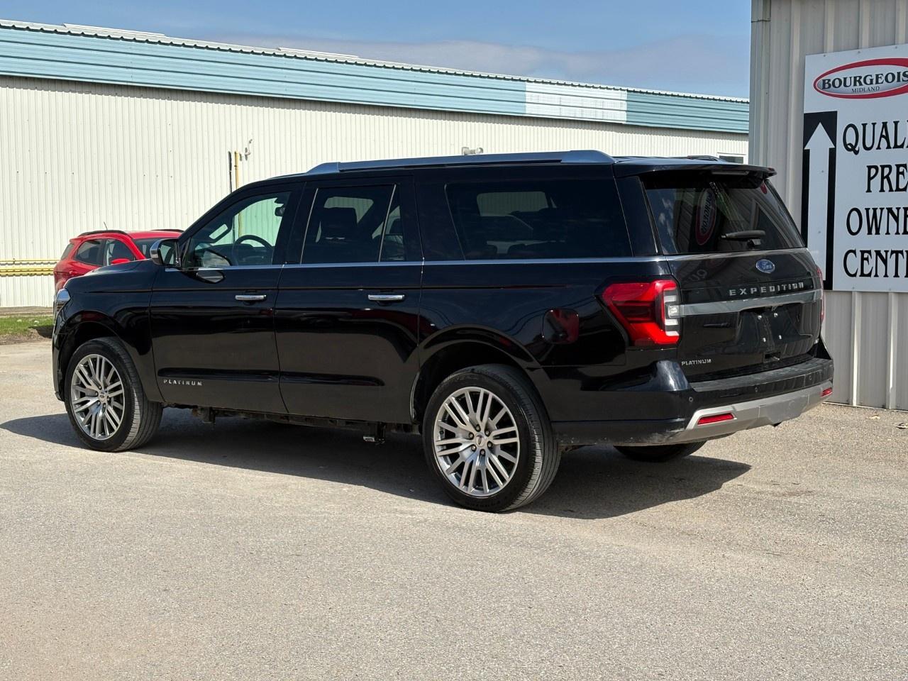 2022 Ford Expedition Platinum Max 4X4 Photo
