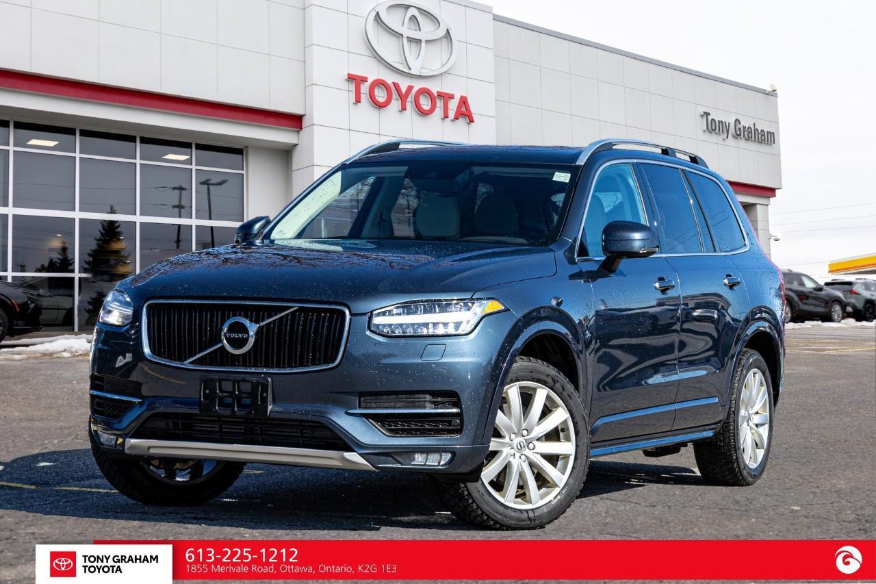 2019 Volvo XC90 T6 Momentum Photo0