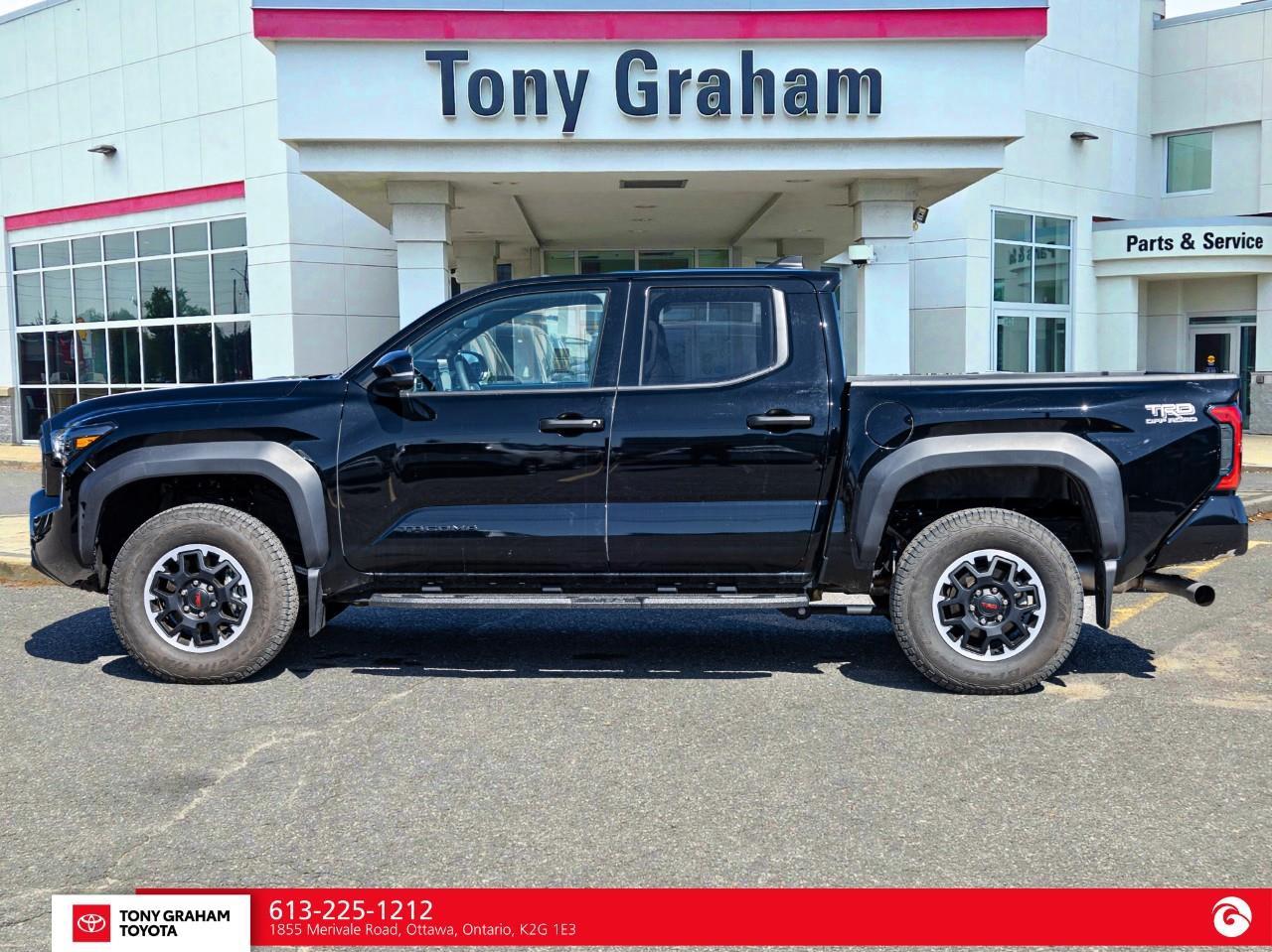 2025 Toyota Tacoma TRD Sport + Photo