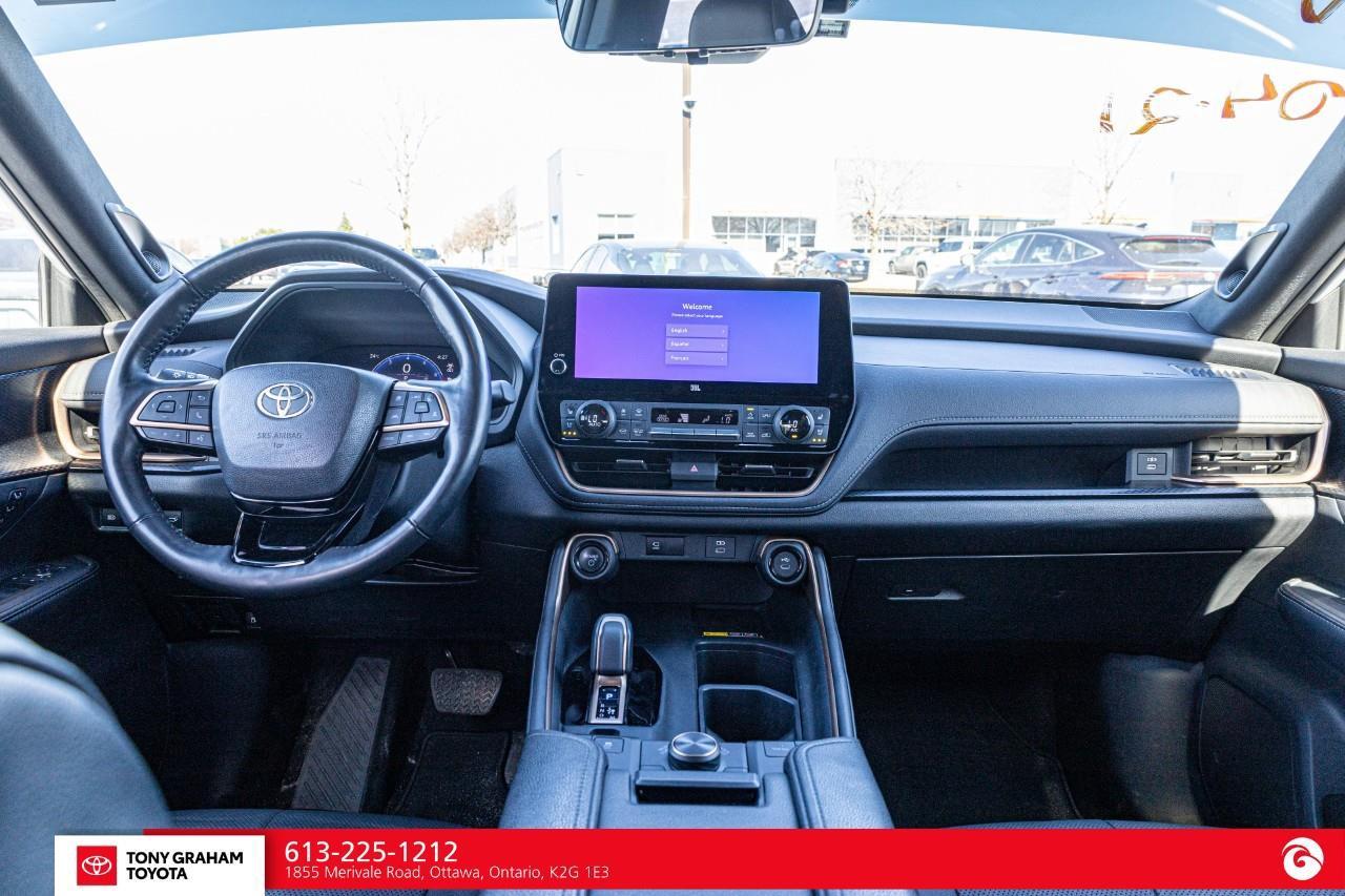 2024 Toyota Grand Highlander Hybrid Platinum Photo