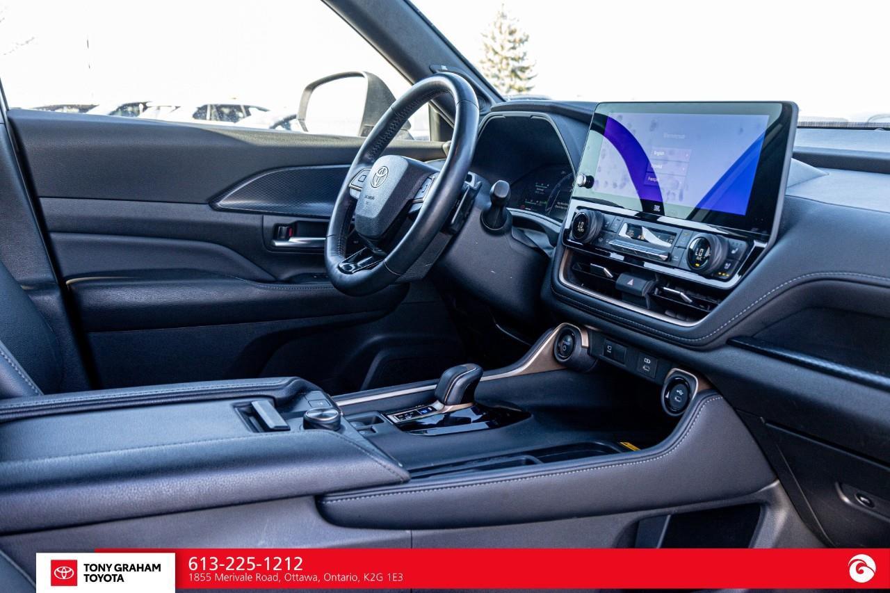 2024 Toyota Grand Highlander Hybrid Platinum Photo