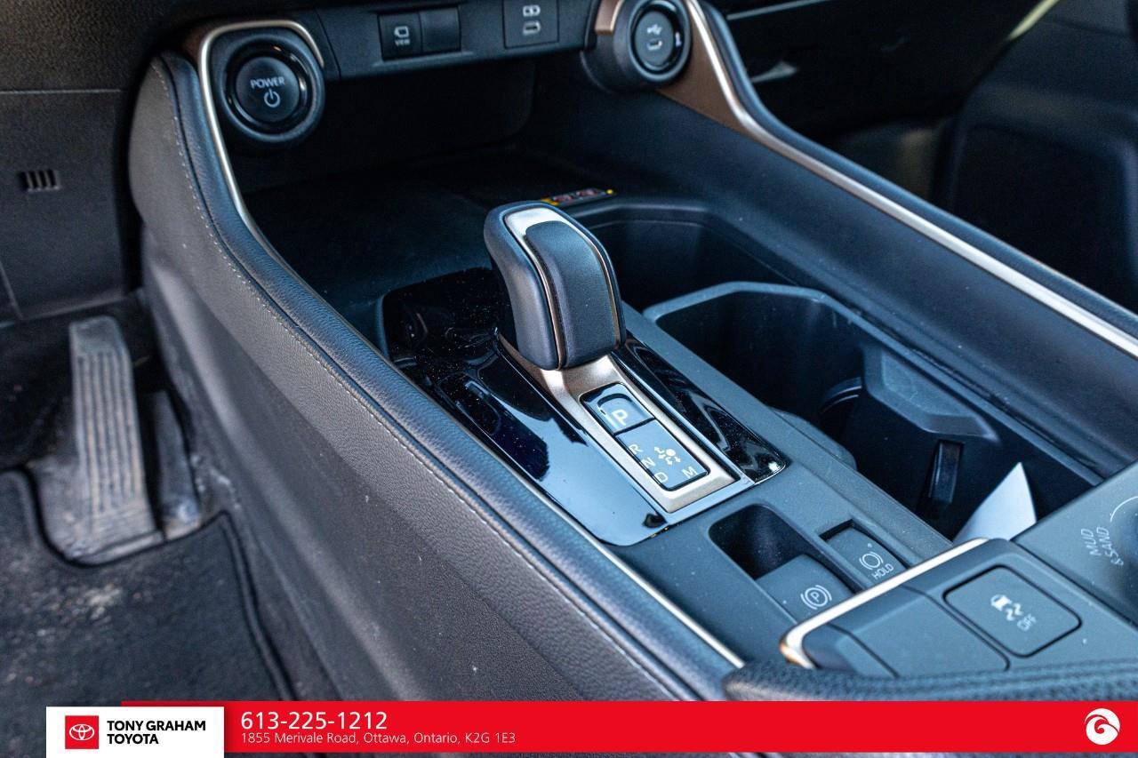 2024 Toyota Grand Highlander Hybrid Platinum Photo