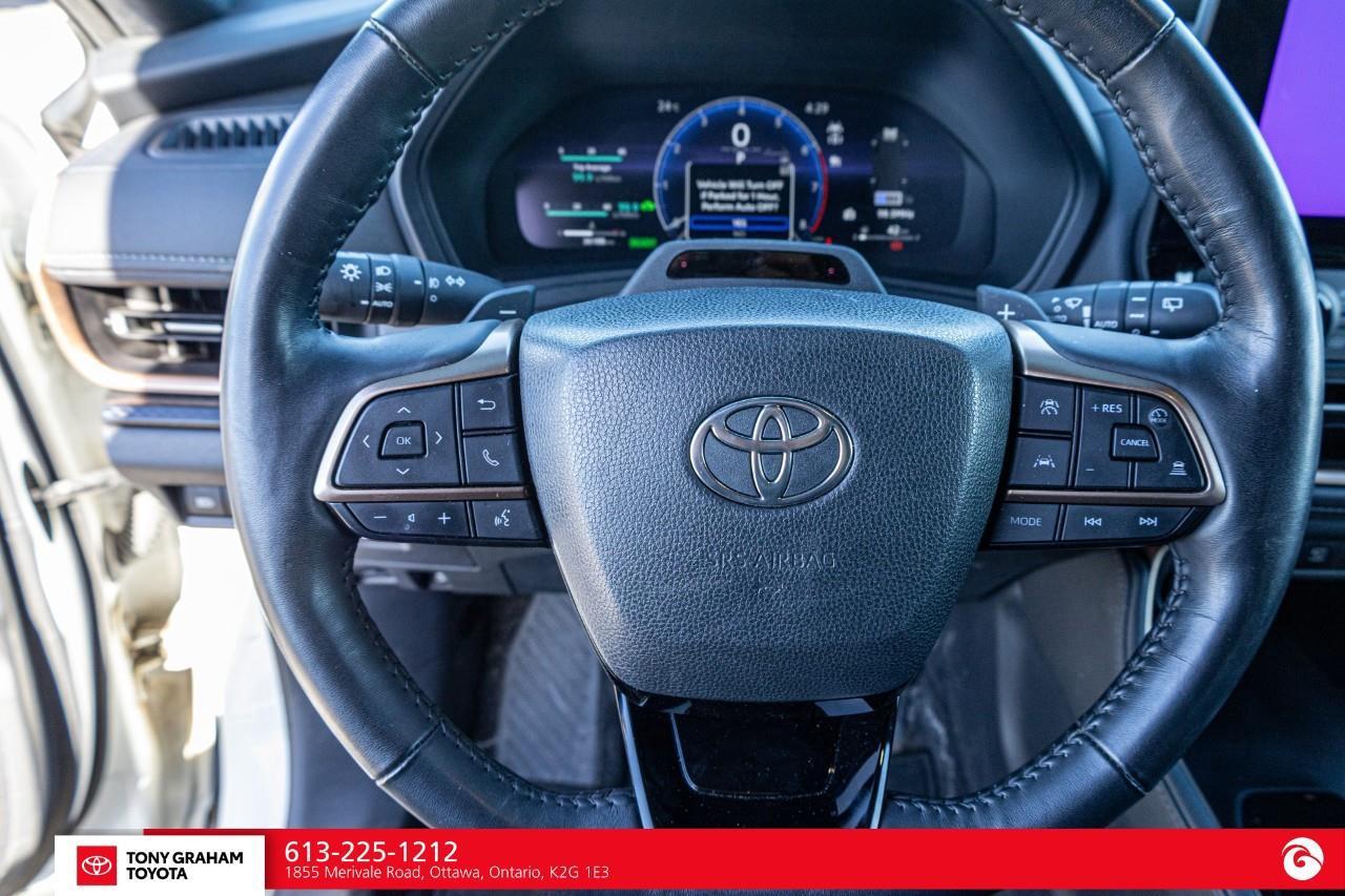 2024 Toyota Grand Highlander Hybrid Platinum Photo