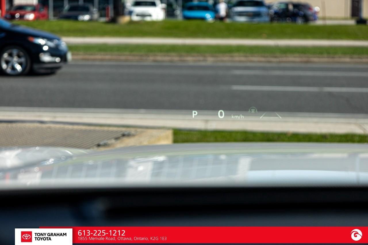 2024 Toyota Grand Highlander Hybrid Platinum Photo