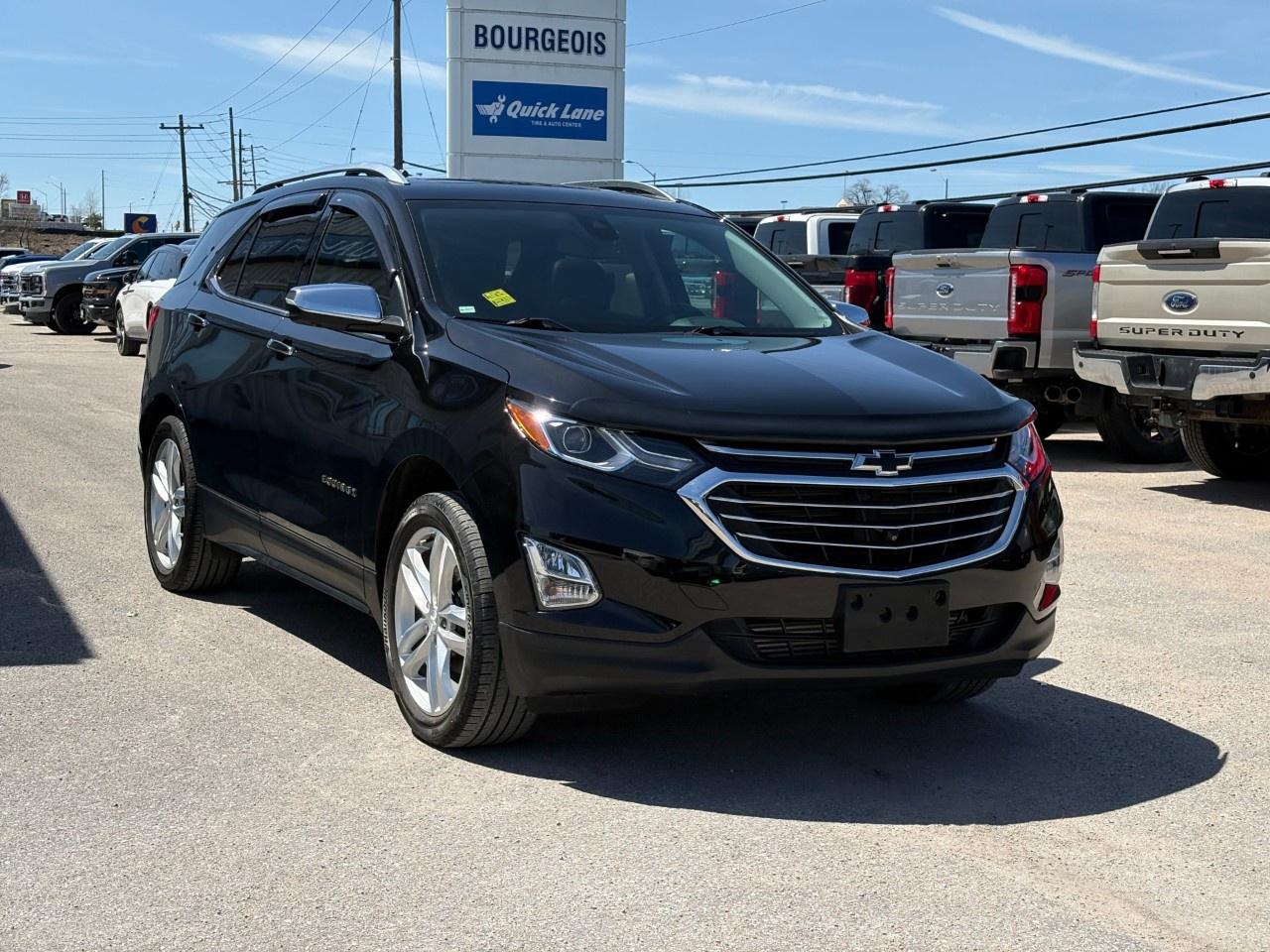 2021 Chevrolet Equinox AWD Premier Photo3
