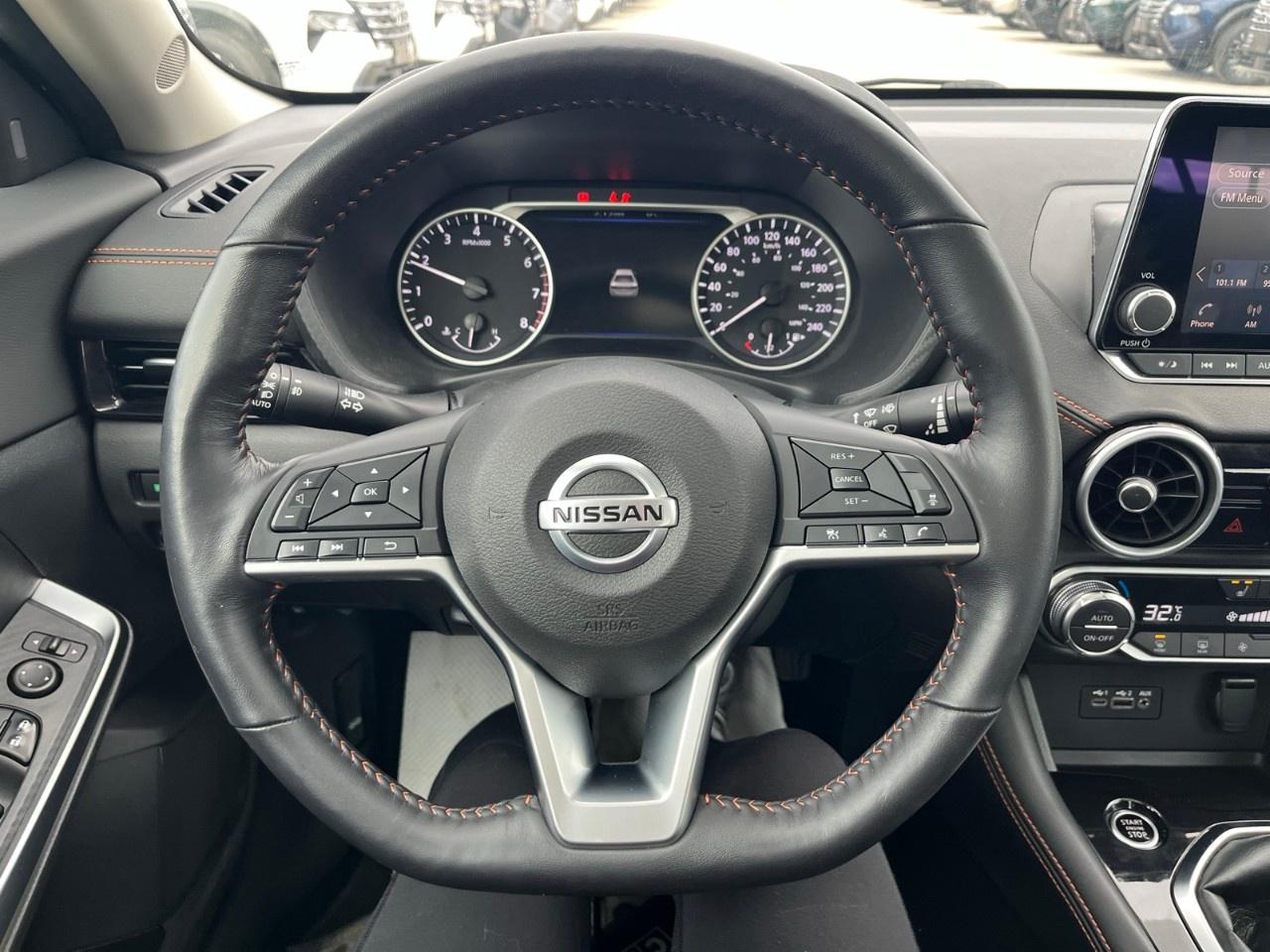 2021 Nissan Sentra SR Manual Photo