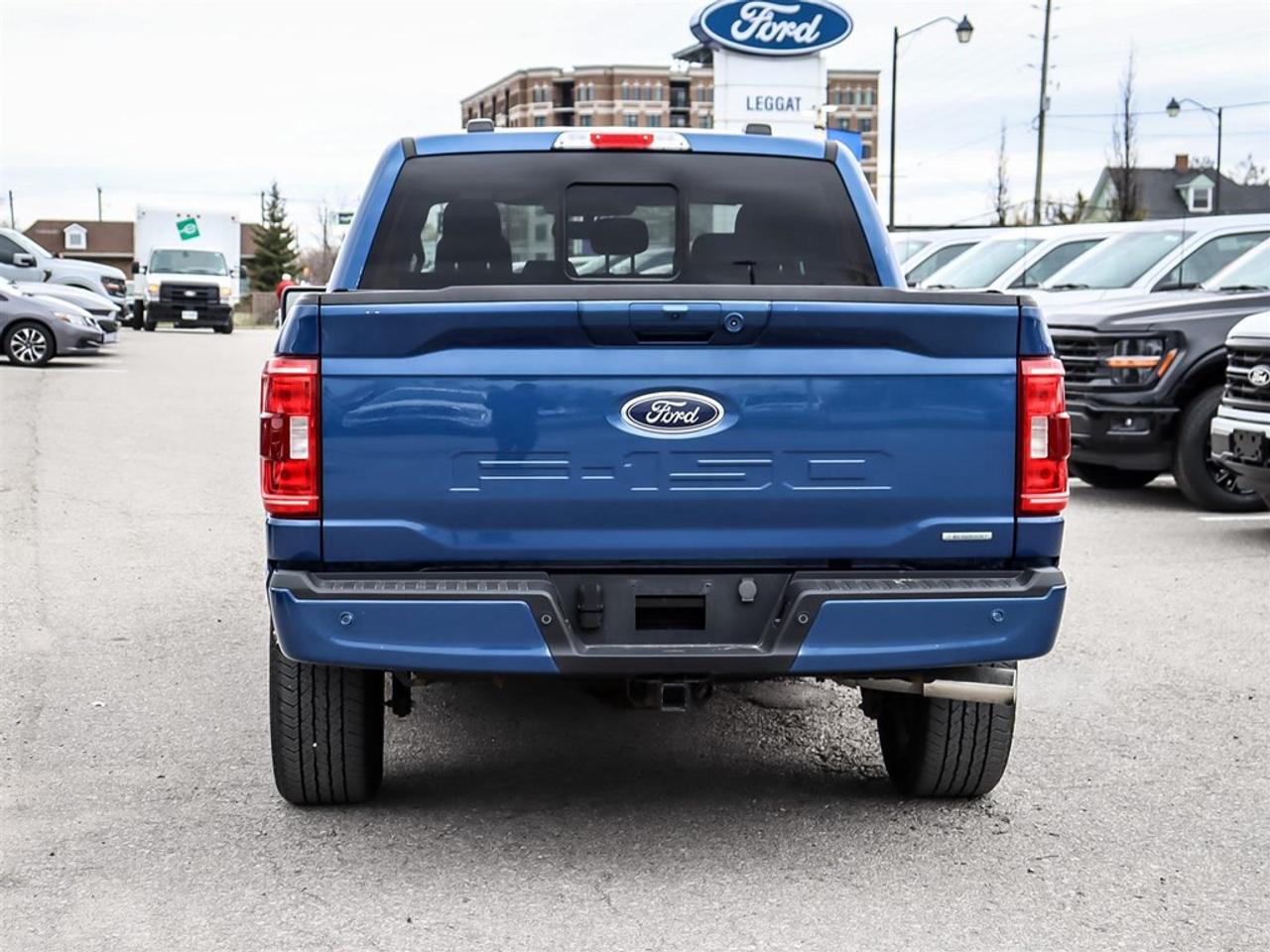 2023 Ford F-150 XLT 4WD SuperCrew 5.5' Box Photo3