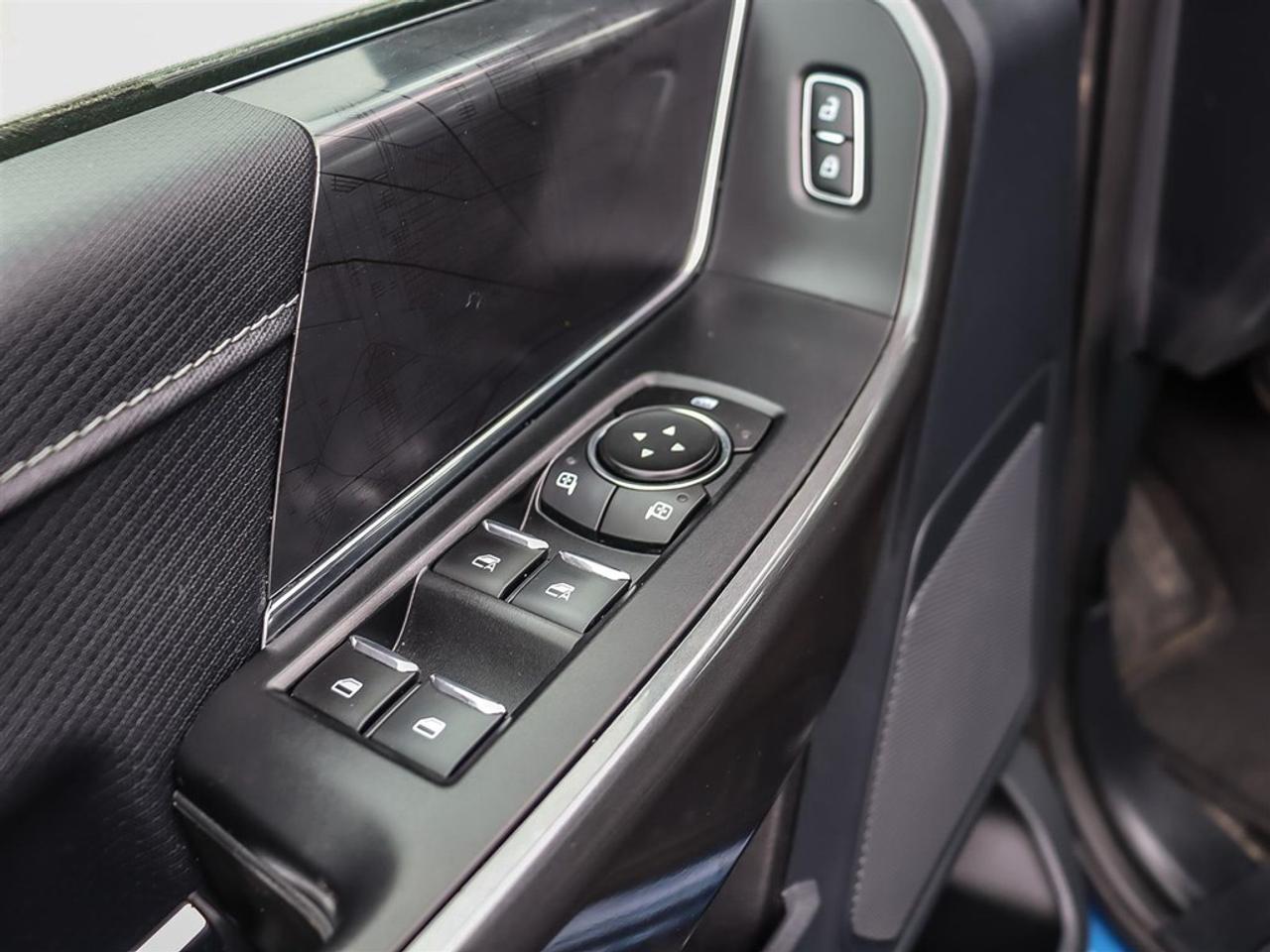 2023 Ford F-150 XLT 4WD SuperCrew 5.5' Box Photo