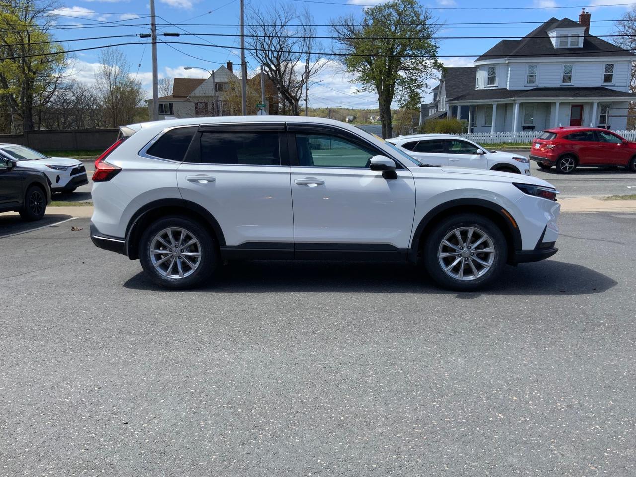 2023 Honda CR-V EX-L Photo