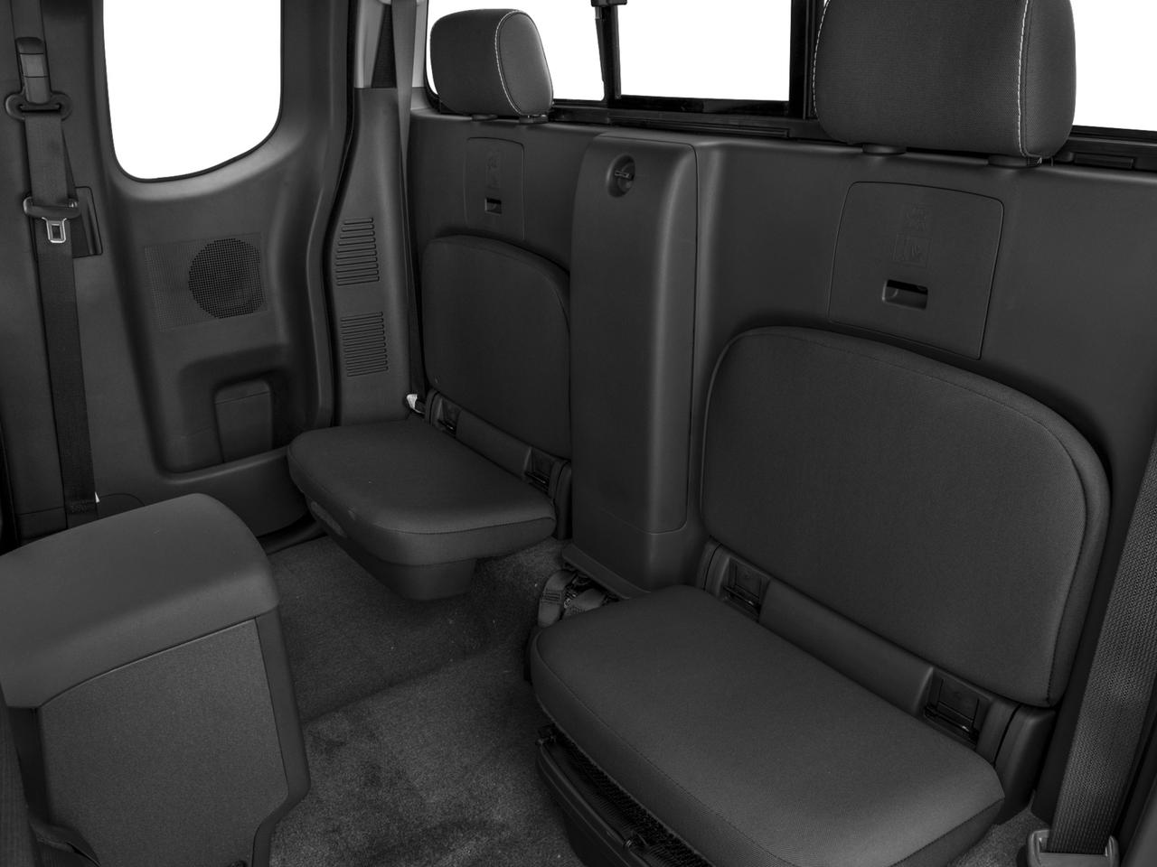 2017 Nissan Frontier Pro-4X Photo5