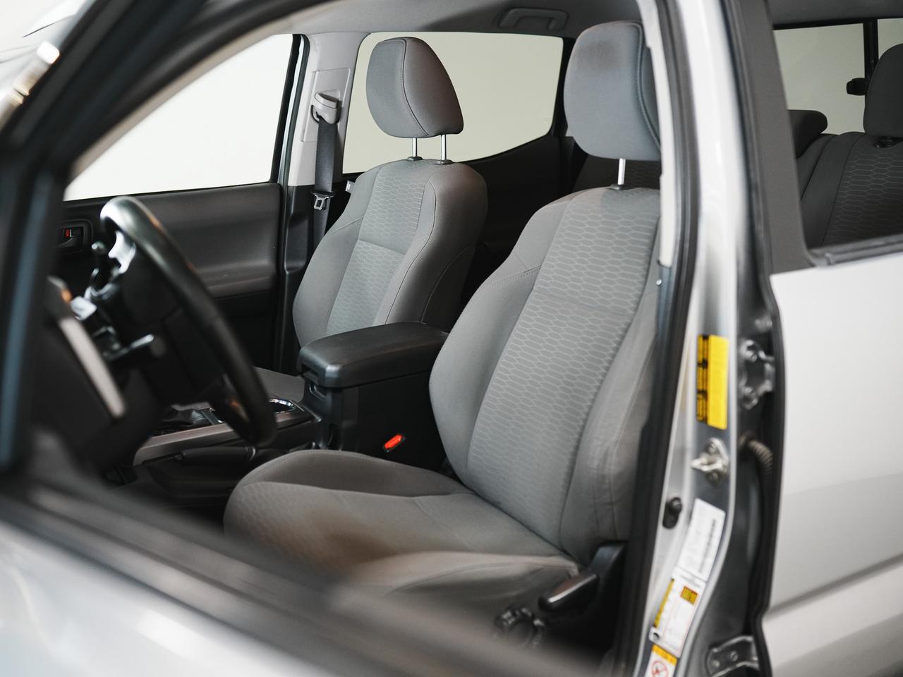 2018 Toyota Tacoma DOUBLE CAB | SR5 | BLUETOOTH Photo