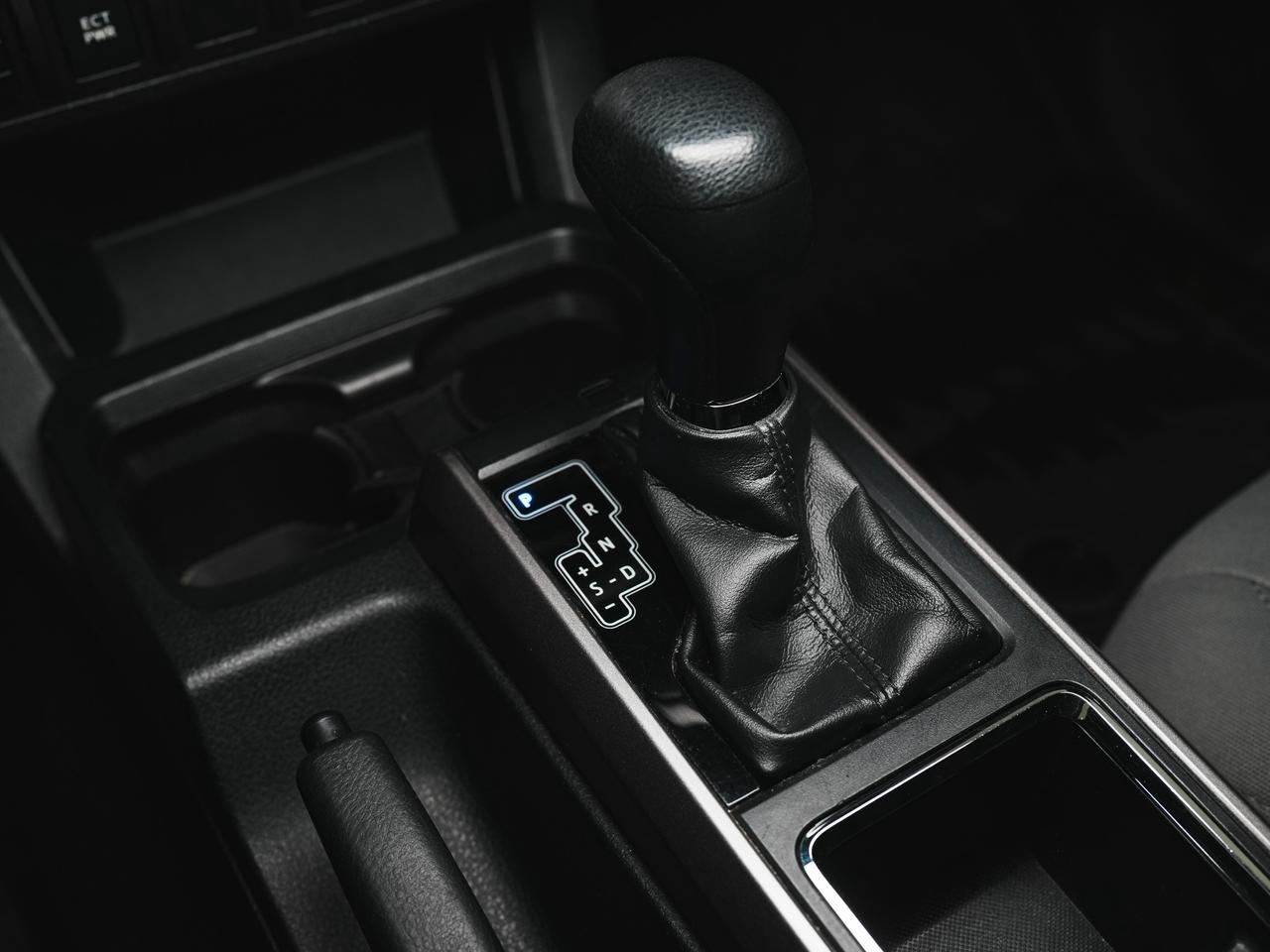 2018 Toyota Tacoma DOUBLE CAB | SR5 | BLUETOOTH Photo