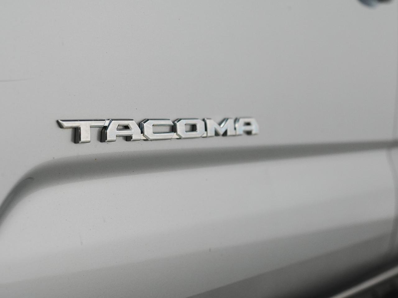 2018 Toyota Tacoma DOUBLE CAB | SR5 | BLUETOOTH Photo