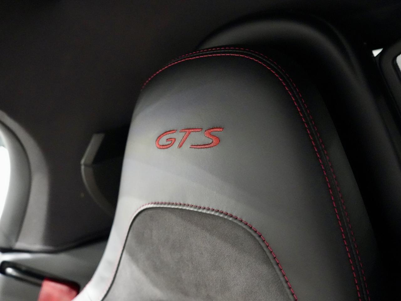 2018 Porsche Boxster 718 GTS Roadster|ALCANTRA PKG| CORONO PKG Photo