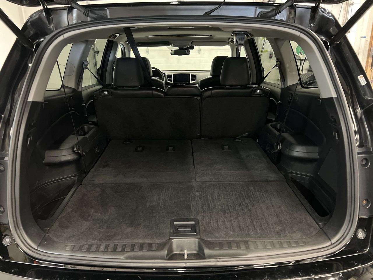 2017 Honda Pilot EX-L NAVI AWD | 8-PASS| LEATHER |SUNROOF | CARPLAY Photo
