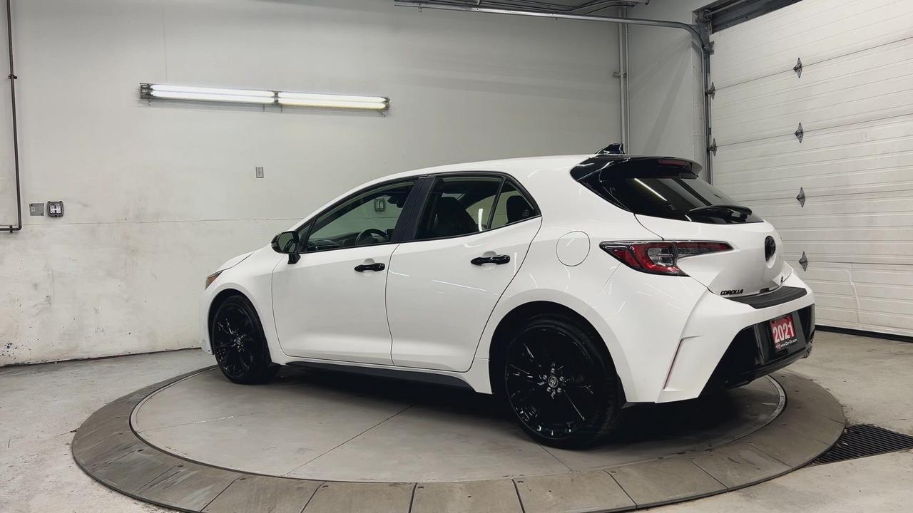 2021 Toyota Corolla SE NIGHTSHADE | HATCH | HTD SEATS | CARPLAY | Photo