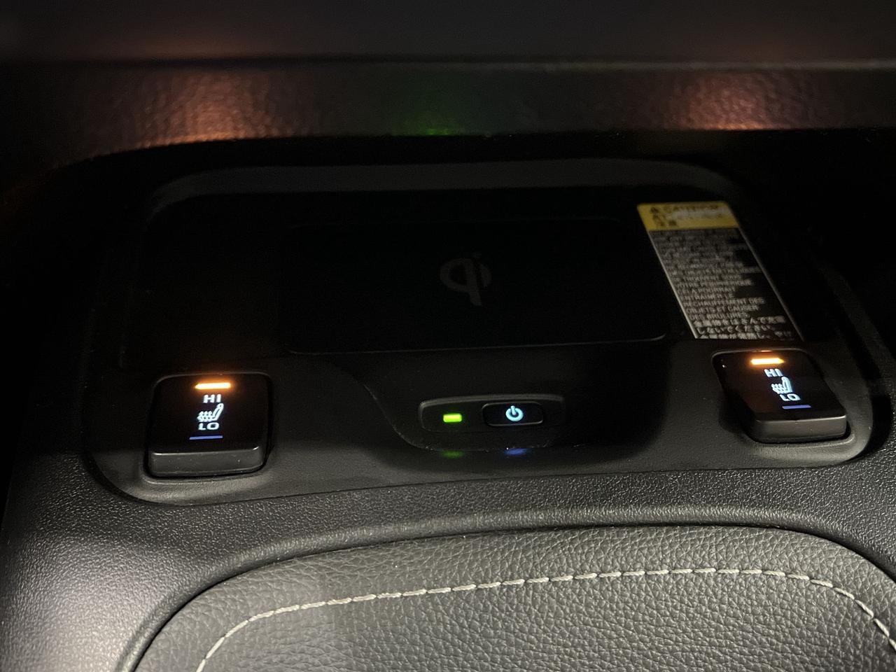 2021 Toyota Corolla SE NIGHTSHADE | HATCH | HTD SEATS | CARPLAY | Photo
