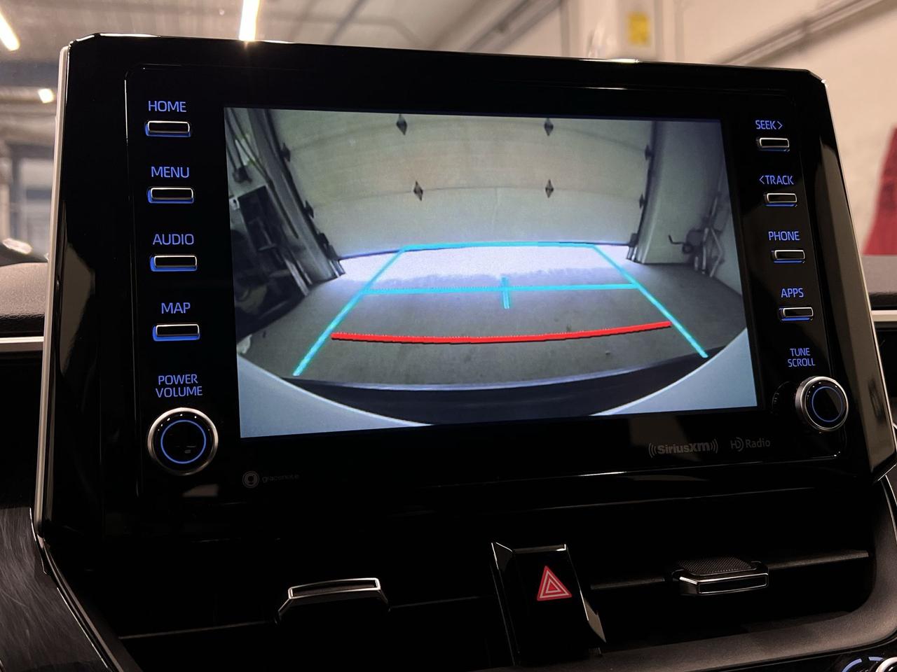 2021 Toyota Corolla SE NIGHTSHADE | HATCH | HTD SEATS | CARPLAY | Photo