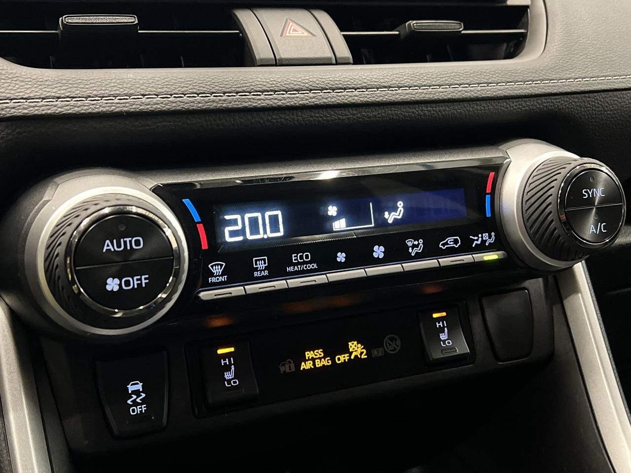 2025 Toyota RAV4 AWD | HTD SEATS | CARPLAY | ALLOYS | A/C Photo