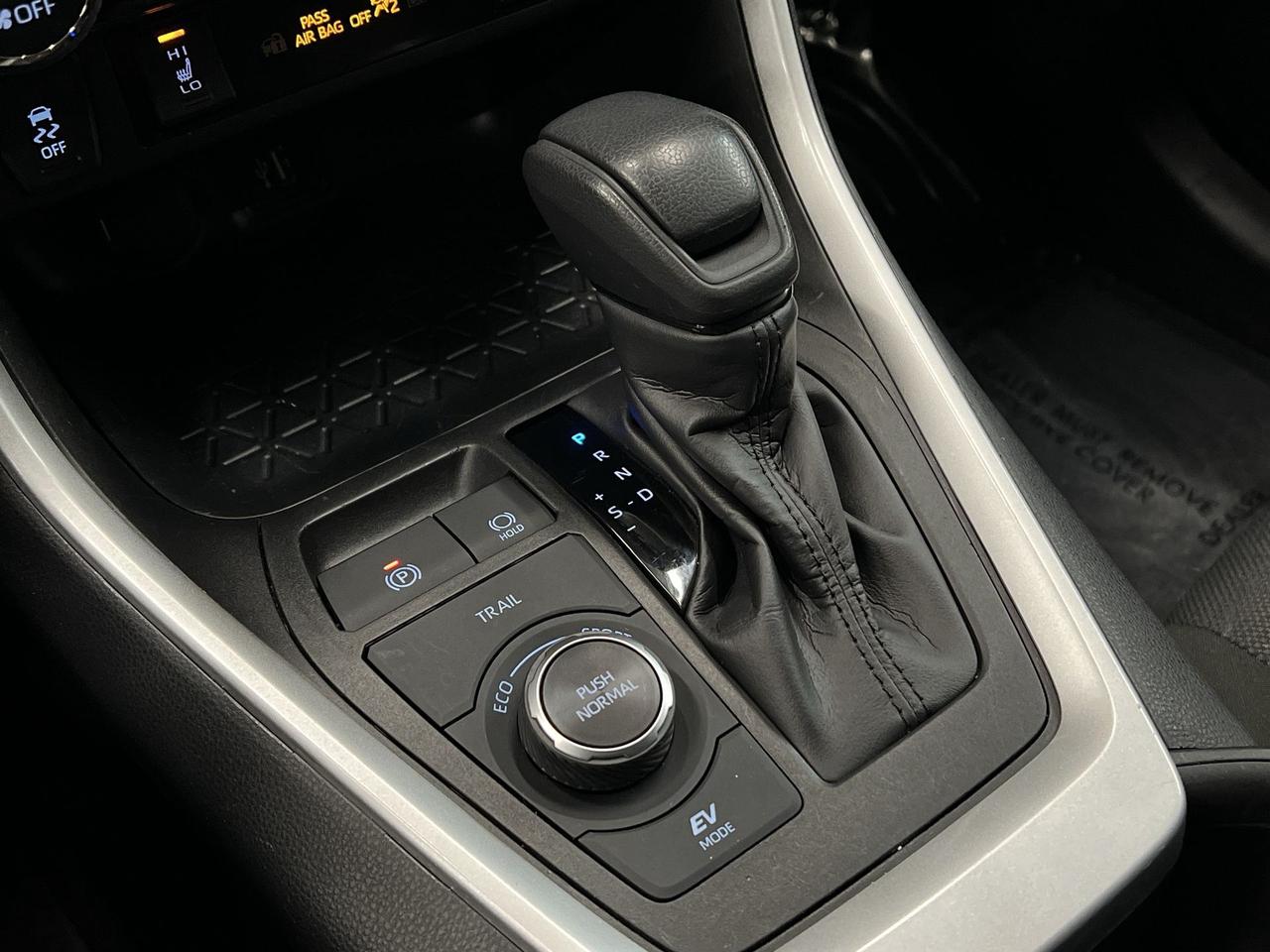 2025 Toyota RAV4 AWD | HTD SEATS | CARPLAY | ALLOYS | A/C Photo