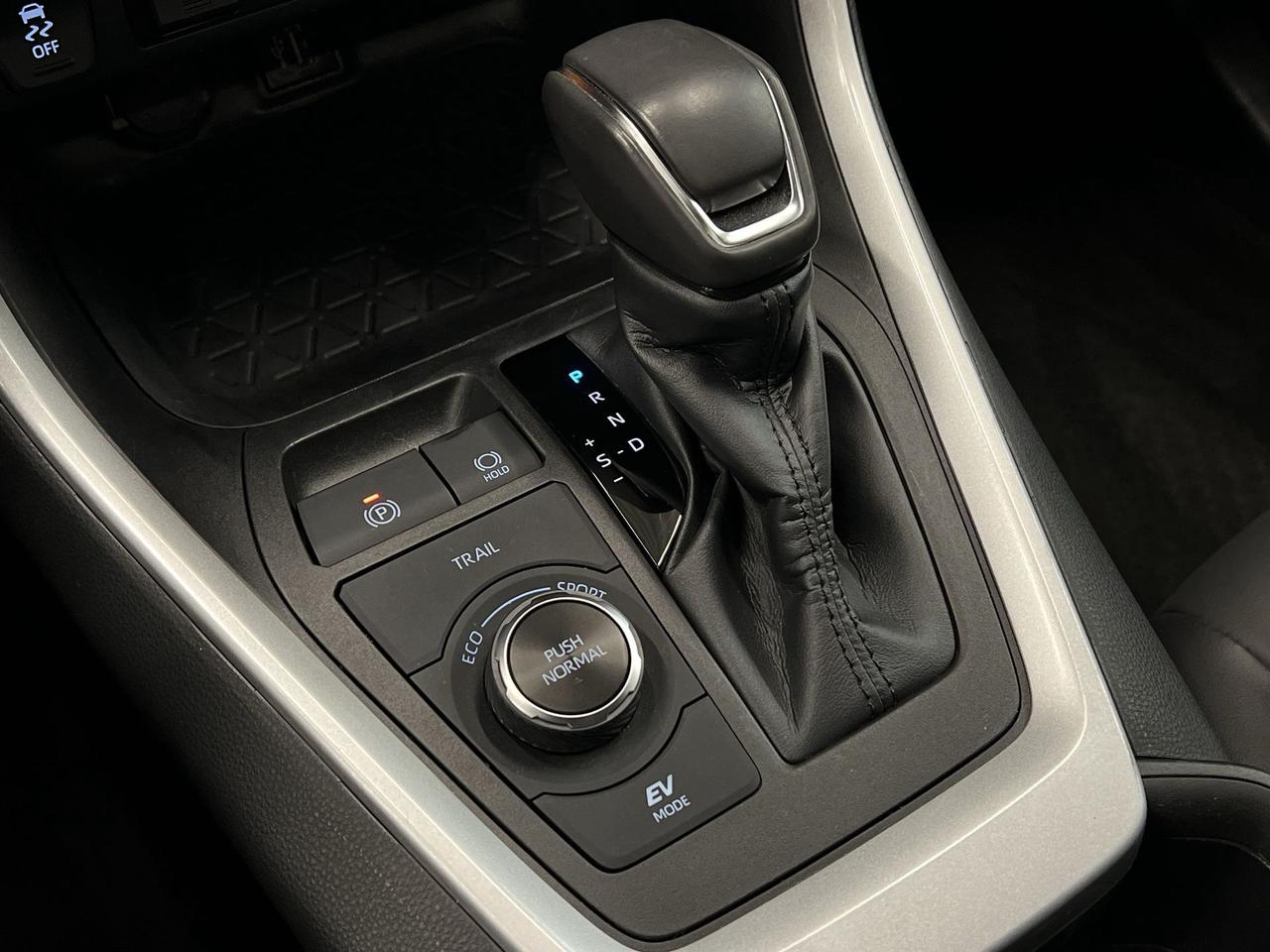 2023 Toyota RAV4 XLE PREMIUM AWD | HTD LEATHER | SUNROOF | CARPLAY Photo