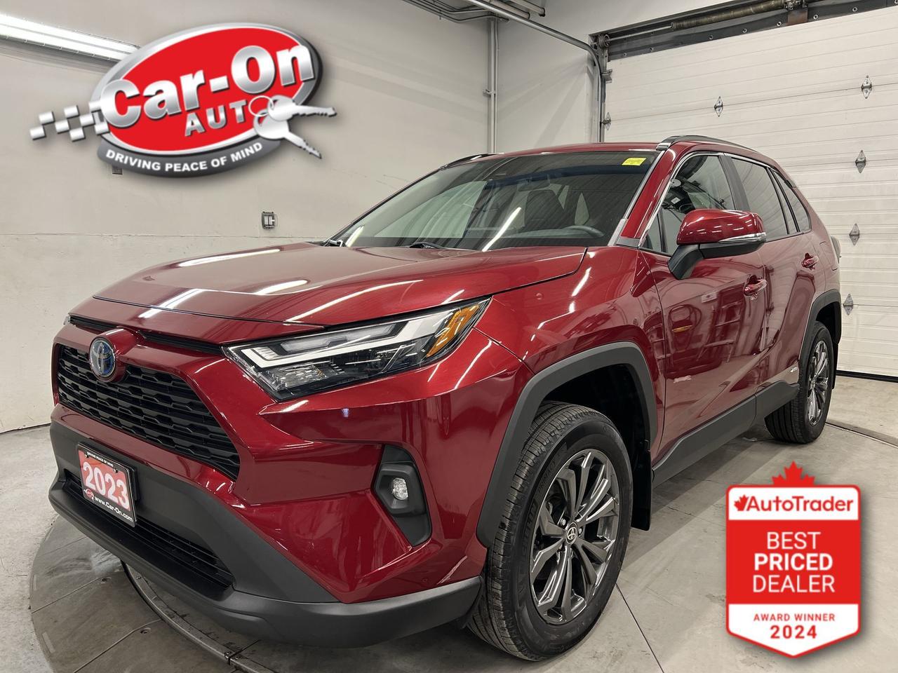 2023 Toyota RAV4 XLE PREMIUM AWD | HTD LEATHER | SUNROOF | CARPLAY Photo