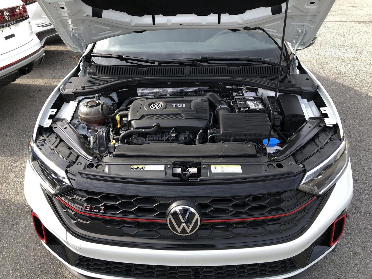 2024 Volkswagen Jetta GLI 40th Anniversary Edition 40th ANNIVERSARY EDITION, Photo