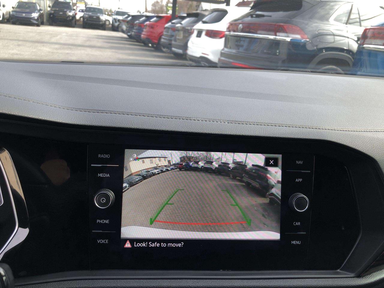 2024 Volkswagen Jetta 40th Anniversary Edition 40th ANNIVERSARY EDITION, PANO.ROOF, NAVI, BLIS, BK.CAM, HTD. SEATS Photo