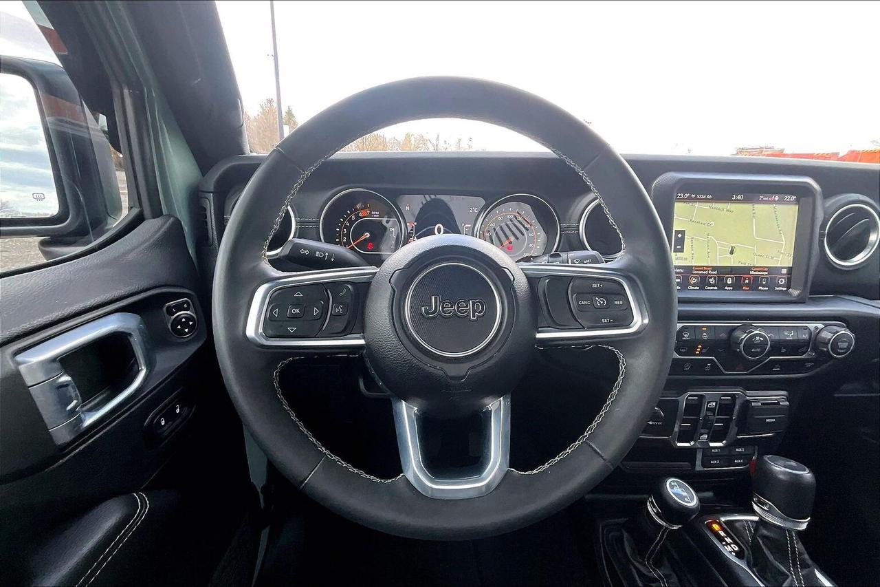 2023 Jeep Wrangler Sahara V6 |SkyTop |McKinley Leather |Tow Pkg |4X4 Photo4