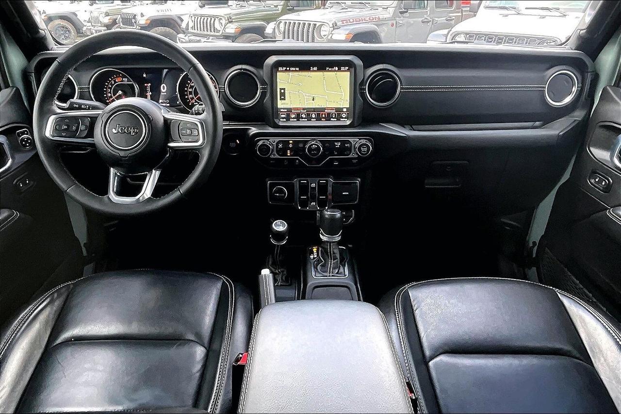 2023 Jeep Wrangler Sahara V6 |SkyTop |McKinley Leather |Tow Pkg |4X4 Photo